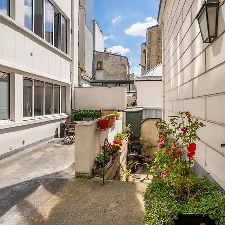 Montmartre Cozy And Bright 1bd With Terrace