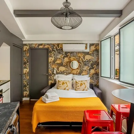 Montmartre Cozy And Bright 1bd With Terrace Appartamento Parigi